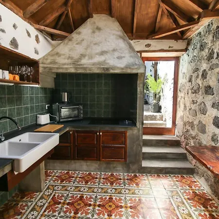 Casa 1820 By Rural La Palma * Santa Cruz de la Palma (Isla de la Palma)